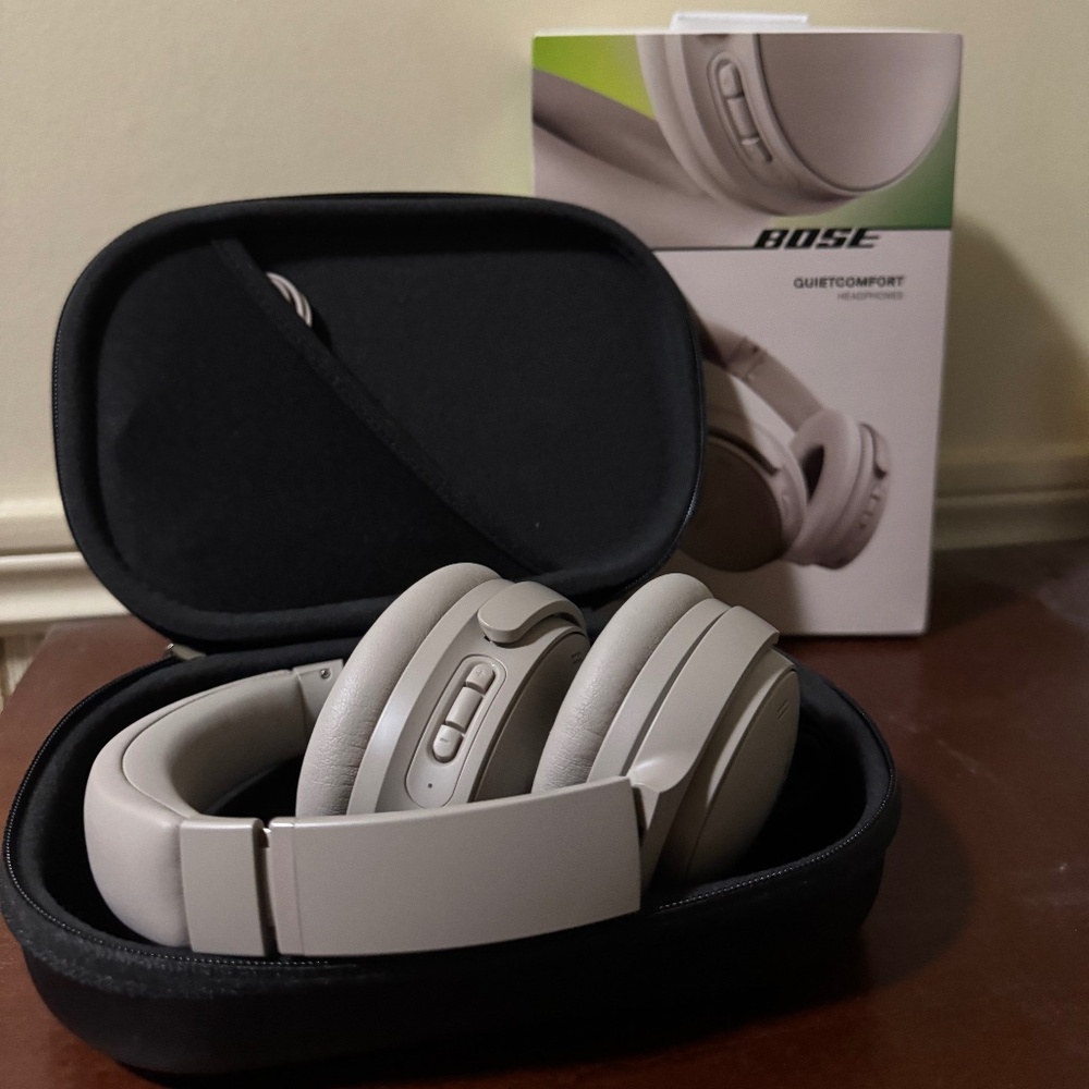 BOSE QUIET COMFORT WIRELESS OVER EAR HEADPHONES (SANDSTONE)
